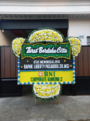 Papan Bunga Duka di 36 Ilir